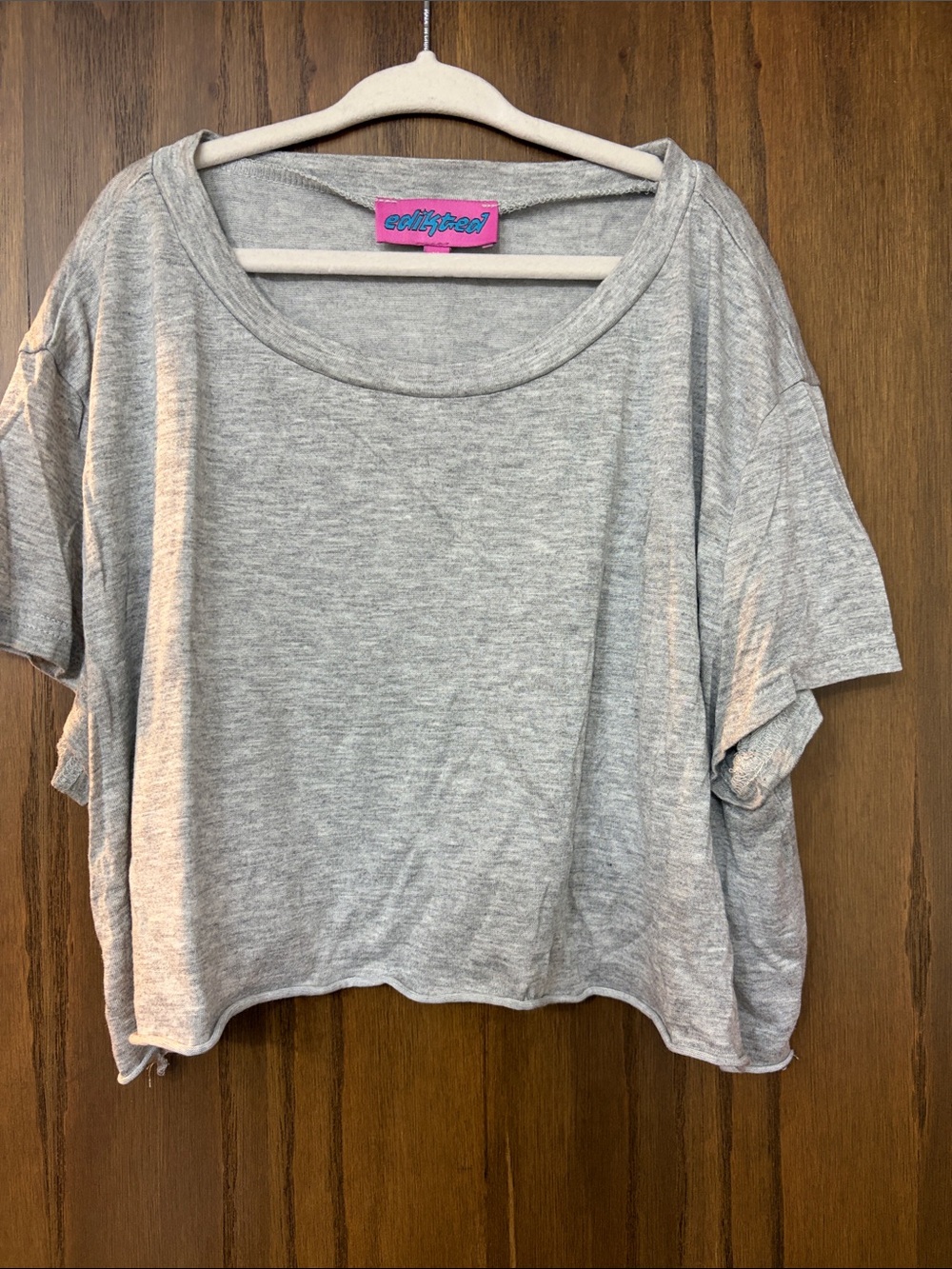 Edikted Kids Relaxed Crop Top